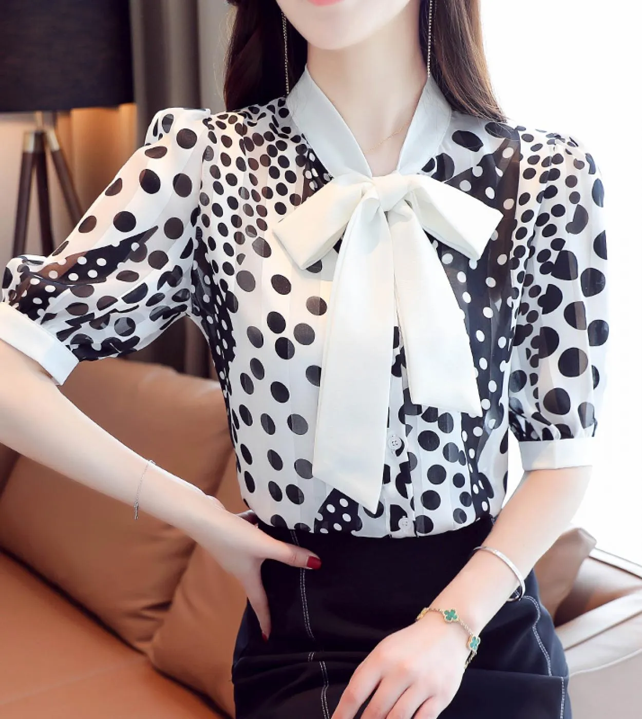 Camicetta in chiffon a pois da donna alla moda Camicie con fiocco nuove estive Camicie in chiffon con cardigan in stile Ol Blusa
