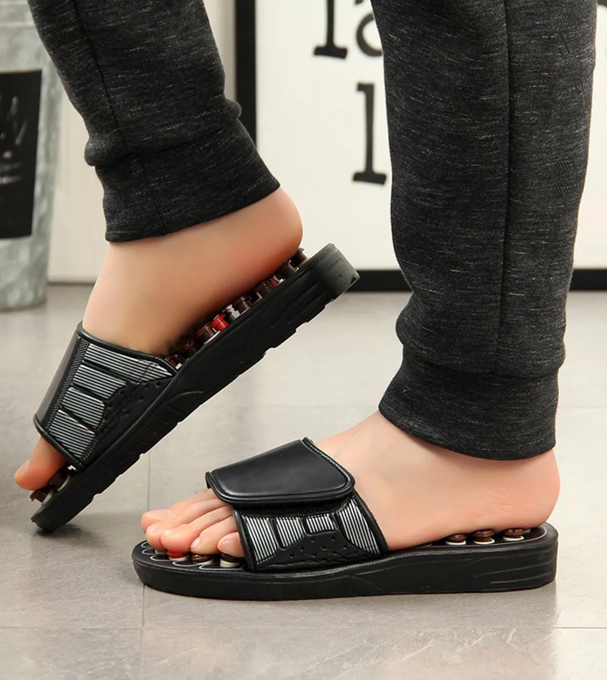 Nuove scarpe da massaggio Pantofole per piedi da pedicure per medicina cinese da uomo Assistenza sanitaria per la casa Pantofole
